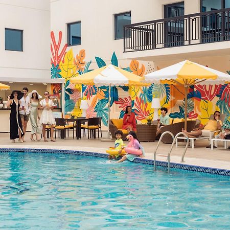 Golden Sands Suites Dubaï Extérieur photo