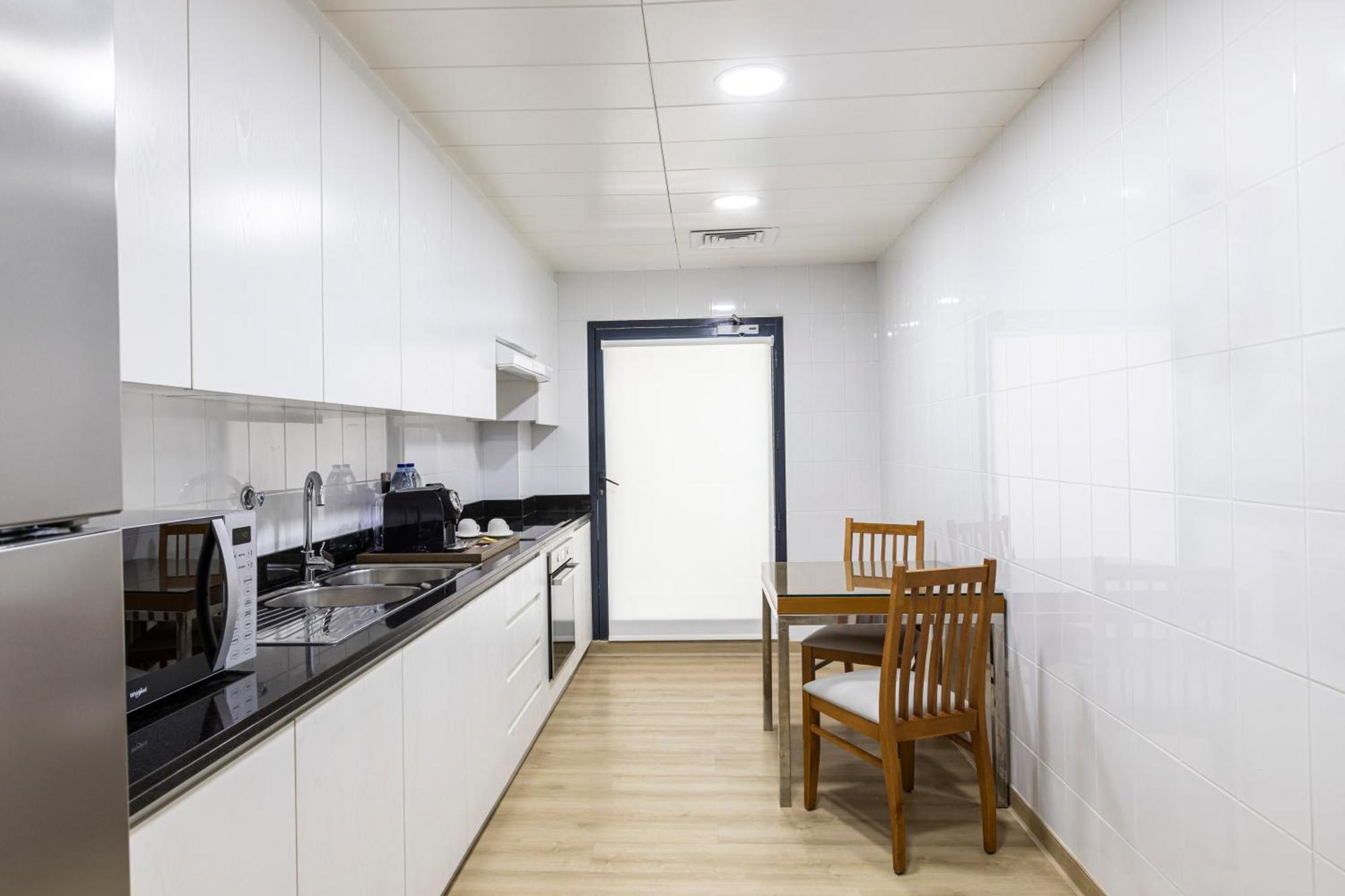 Golden Sands Suites Dubaï Chambre photo
