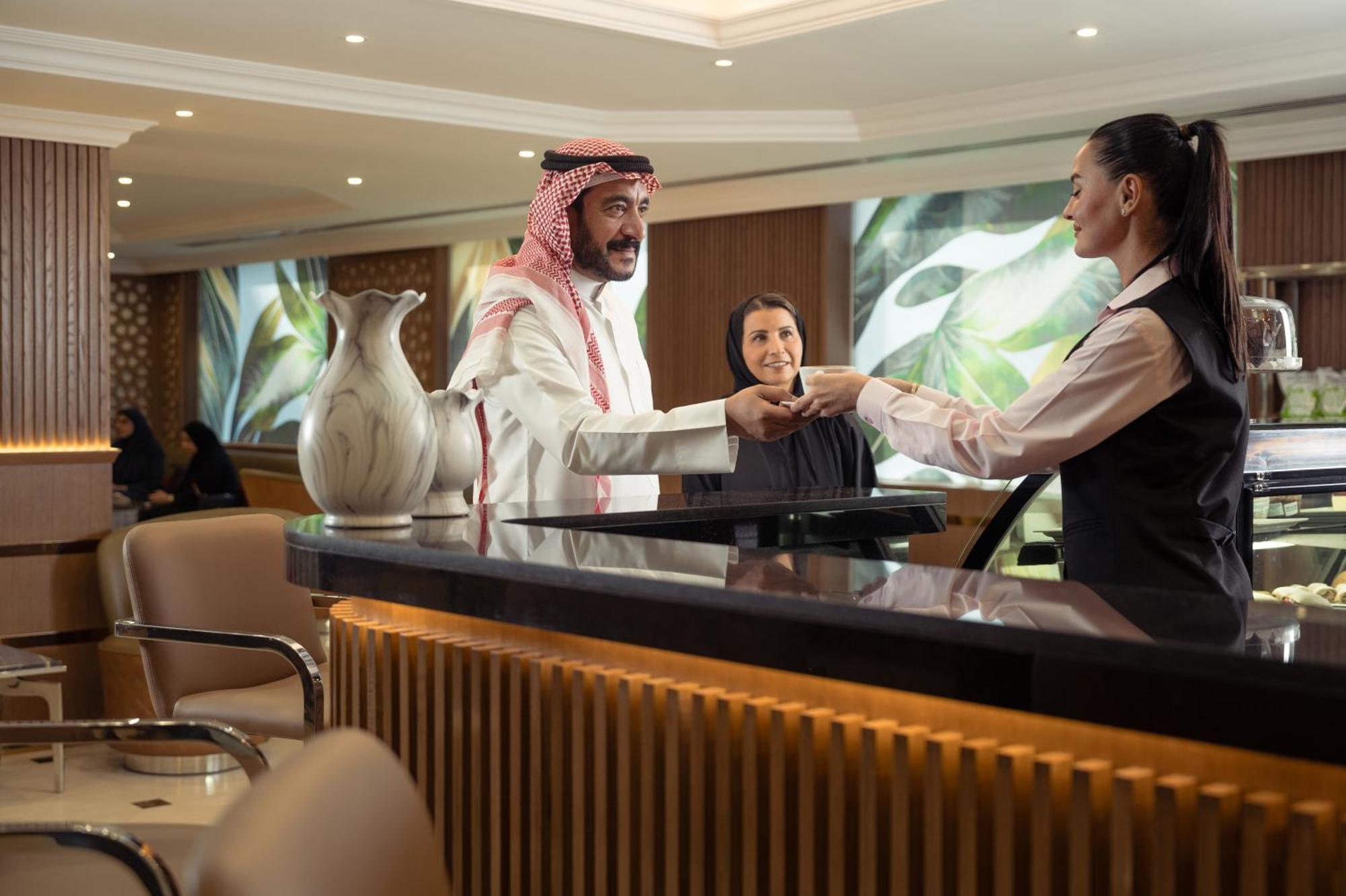 Golden Sands Suites Dubaï Extérieur photo